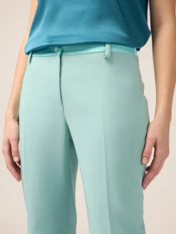 Hose mit Satin-Detail