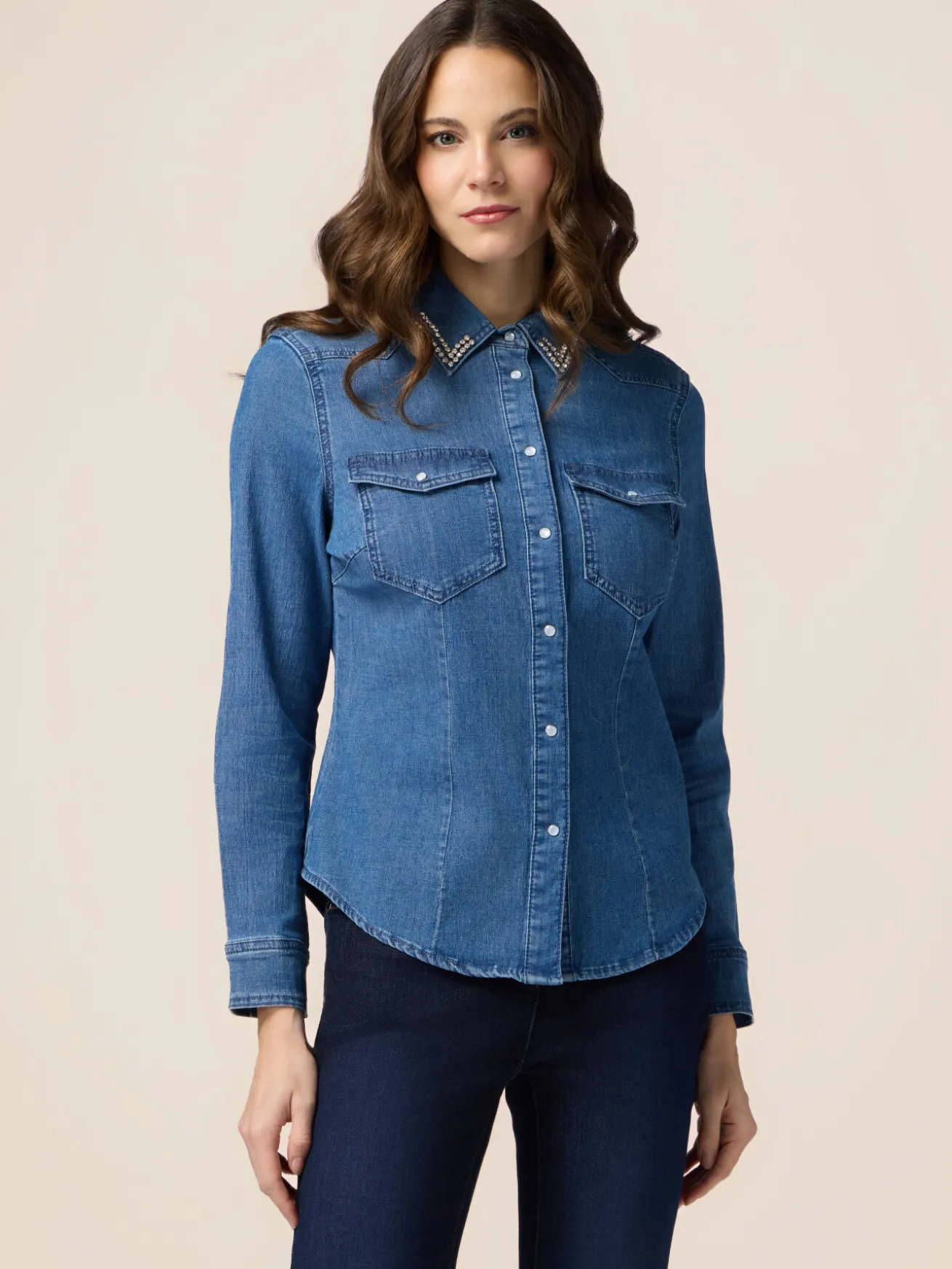 Jeanshemd mit Druckknöpfen