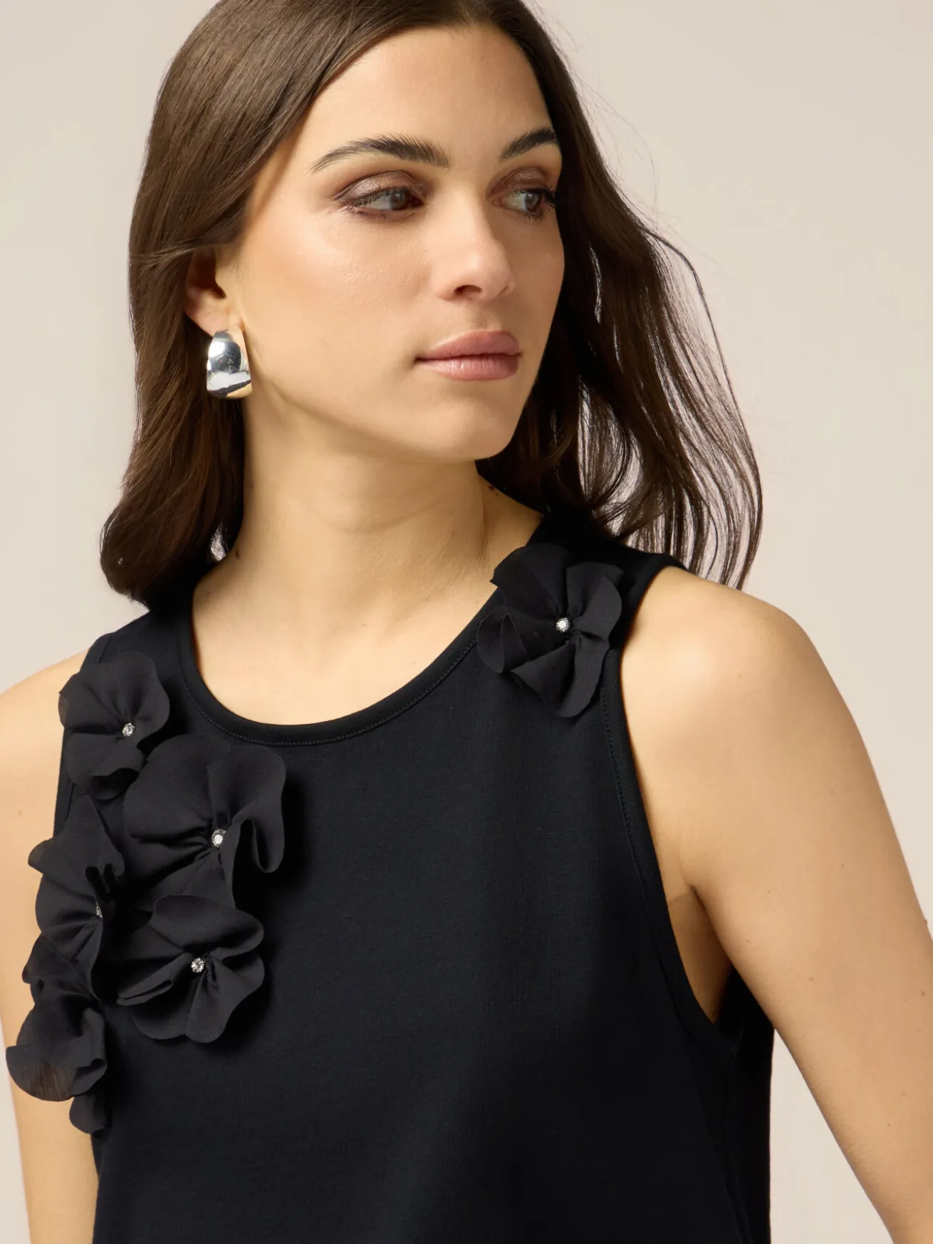 Jersey-Top mit Blumenapplikationen