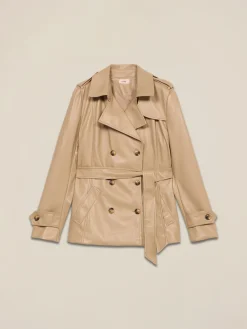 Kurzer zweireihiger Trenchcoat aus beschichtetem Stoff