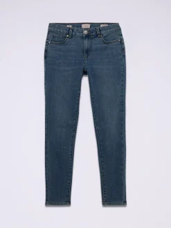 Skinny Jeans mit Schmuckknopf