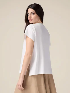 T-Shirt mit Schmuckstickerei